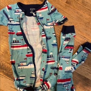 Childress place 4 T zipper pajamas